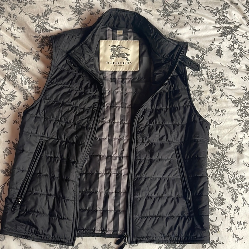 Collar Quilted Goose Down Vest. Size SP